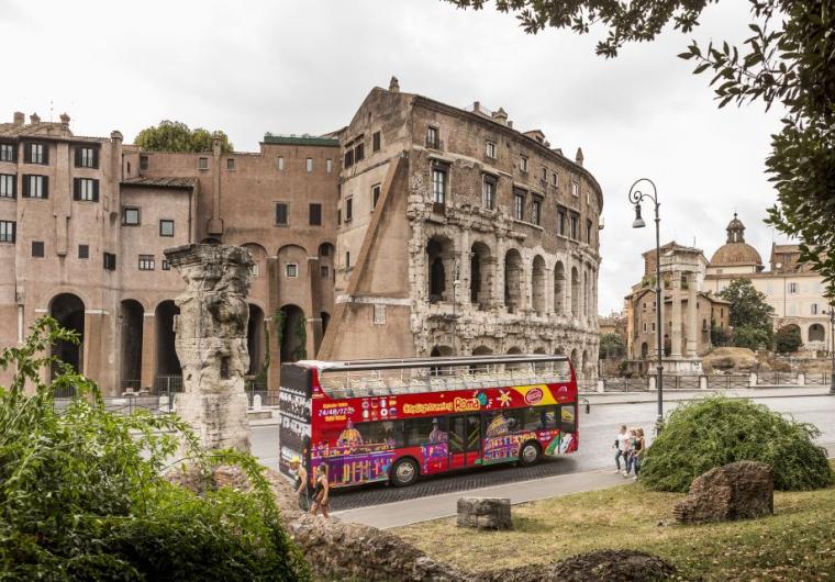 Rome: city sightseeing hop-on hop-off bus with audioguide